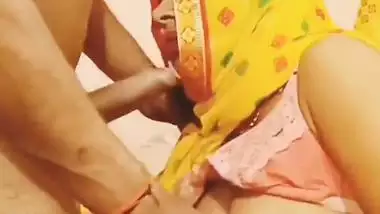 Desi porn MMS of a wife giving a blowjob to her husband
