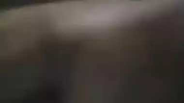 Desi girl willingly exposes XXX charms on camera and masturbates pussy