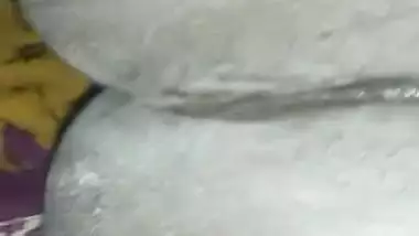 Indian aunty is ready to get fucked by her bf on live