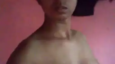 Mast figure Indian hottie nude selfy