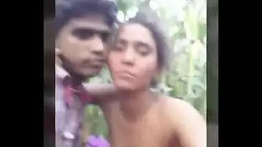 Bangladeshi teen outdoor pornsex with lover