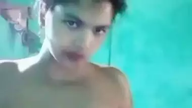 Girlfriend dress change and nude show for lover