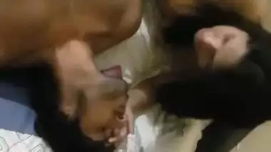 Girlfriend sucking balls and dick of lover viral xxx