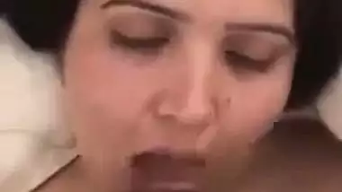 Sexy wife gives an Indian blowjob to her lover