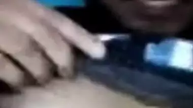 Today Exclusive- Sexy Lankan Girl Showing Her Boobs On Video Call Part 1