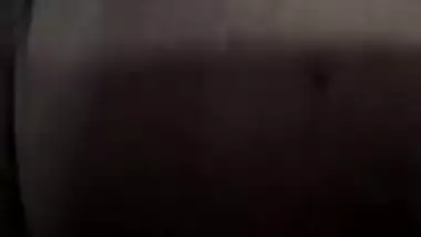 Wife sleeps and Indian man takes advantage of it to film meaty pussy