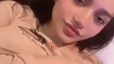 Gorgeous maal selfie round big boobs viral show
