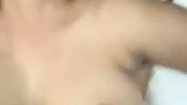 Sex with moans by horny Indian girlfriend MMS