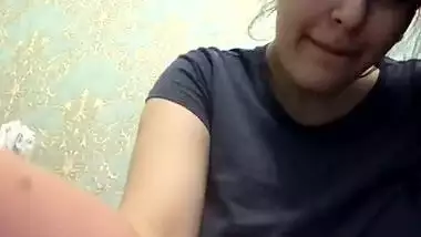 Monica Lady- HOTTIE LOOKS LIKE KATRINA KAIF