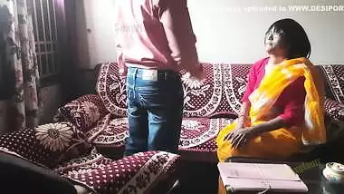 Indian Bhabi Fucked By Bank Executive With Clear Hindi Audio