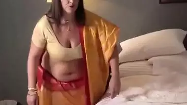 Bhabhi Ke Ghar Jakar Chudai Ki Patakar - Hot Indian