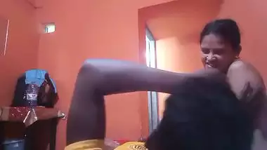Local OYO room booking for sex affair bhabhi by lover