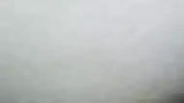 Desi bhabi tight pussy fucking