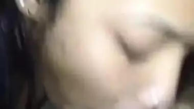 Desi anti tries to gag long dick but she couldn’t