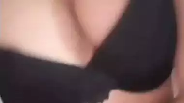 Newly married wife fingering pussy with lover on video call
