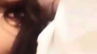 Desi Sex MMS Of Rich Hindi Girl And Lover