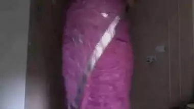 Desi Big Boobs Aunty Teasing and Doing Nasty on Skype Chat 1