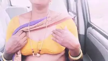 Indian maid car sex Telugu dirty talks.