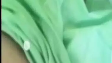 Desi Booby girl Showing On VideoCall