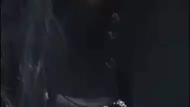 Beautiful girlfriend in maxi shows boobs viral video