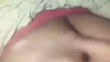 Bangla Desi XXX babe playing with her hot pussy and tits on cam