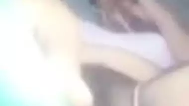 Horny Bhabi Masturbating With Talk