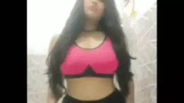 Instagram reels girl exposing nude huge boobs viral live