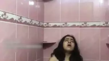 Bathroom naked viral video of cute desi girl sex