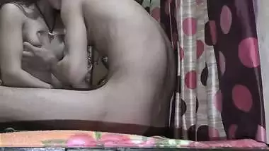 Horny husband fucks his sexy wife in desi couple sex