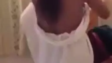 Mumbai call girls changing afterex in hotel