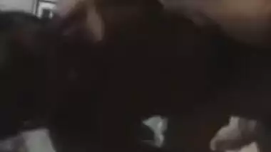 Dusky Desi XXX whore sucking her customer’s dick on camera MMS