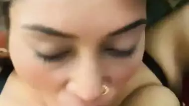 HD blowjob MMS of a sexy IT girl sucking a dick