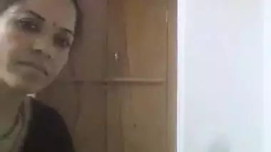 Suman Bhabhi Fucked By Hubby Part