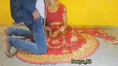 Desi Bhabhi Ki Pahli Suhagrat Main Tabadtod Chudai (2022)