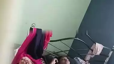 Nasty neighbor records an HD desi porn of a couple