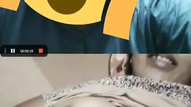 Desi Bhabhi Showing Her Boobs And Pussy 2 Clips