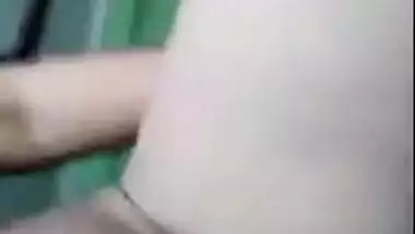 Desi Girl Showing Boob and Pussy-1