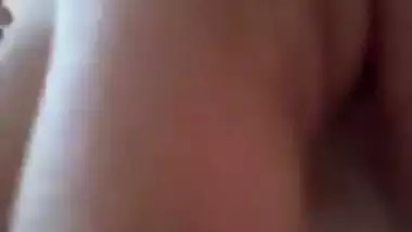 Big figured sexy desi stripping her dress video