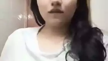 Tanker bhabhi video making of her going topless