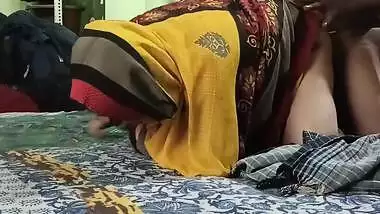 Mature aunty sex in doggy style viral home sex