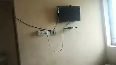 Real desi bhabhi very sexy figure enjoying in hotel