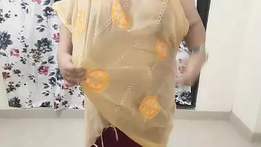 Big Boobs Desperate Indian Horny Beautiful Bhabhi Part 1