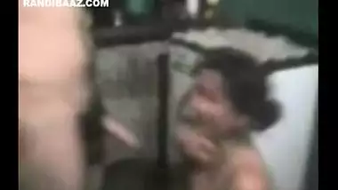 Kanpur sexy bhabhi’s sex tape