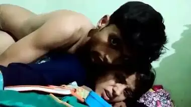 Horny Desi young couple in home sex act on cam