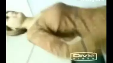 Desi Sexy girl Shipra showing herself